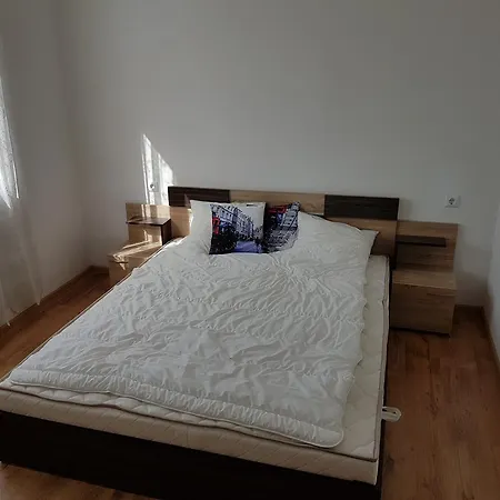 Atlantic Apartman *